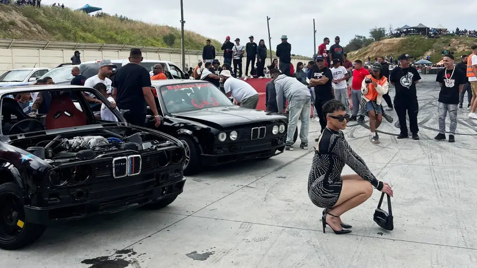 Video for the film Queezy visits the Races — Queezy visits the Races