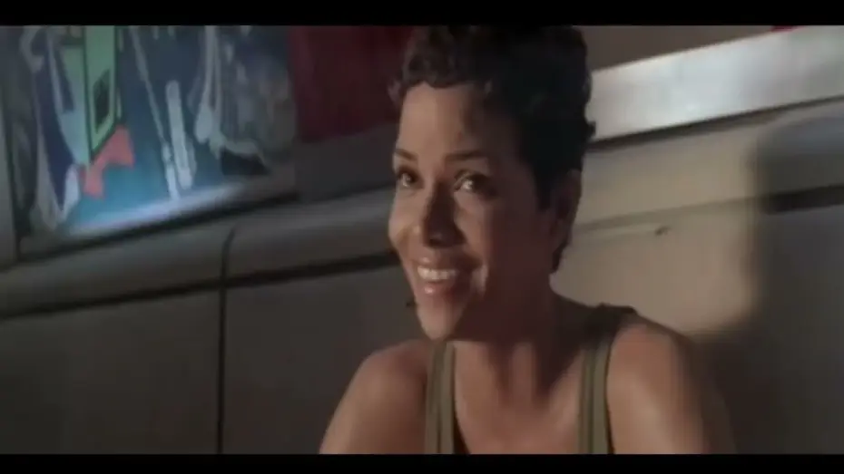 Video for the film Die Another Day — 007  Muere otro Día