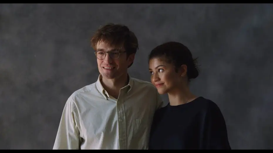 Video for the film The Drama — An Awkward Photoshoot