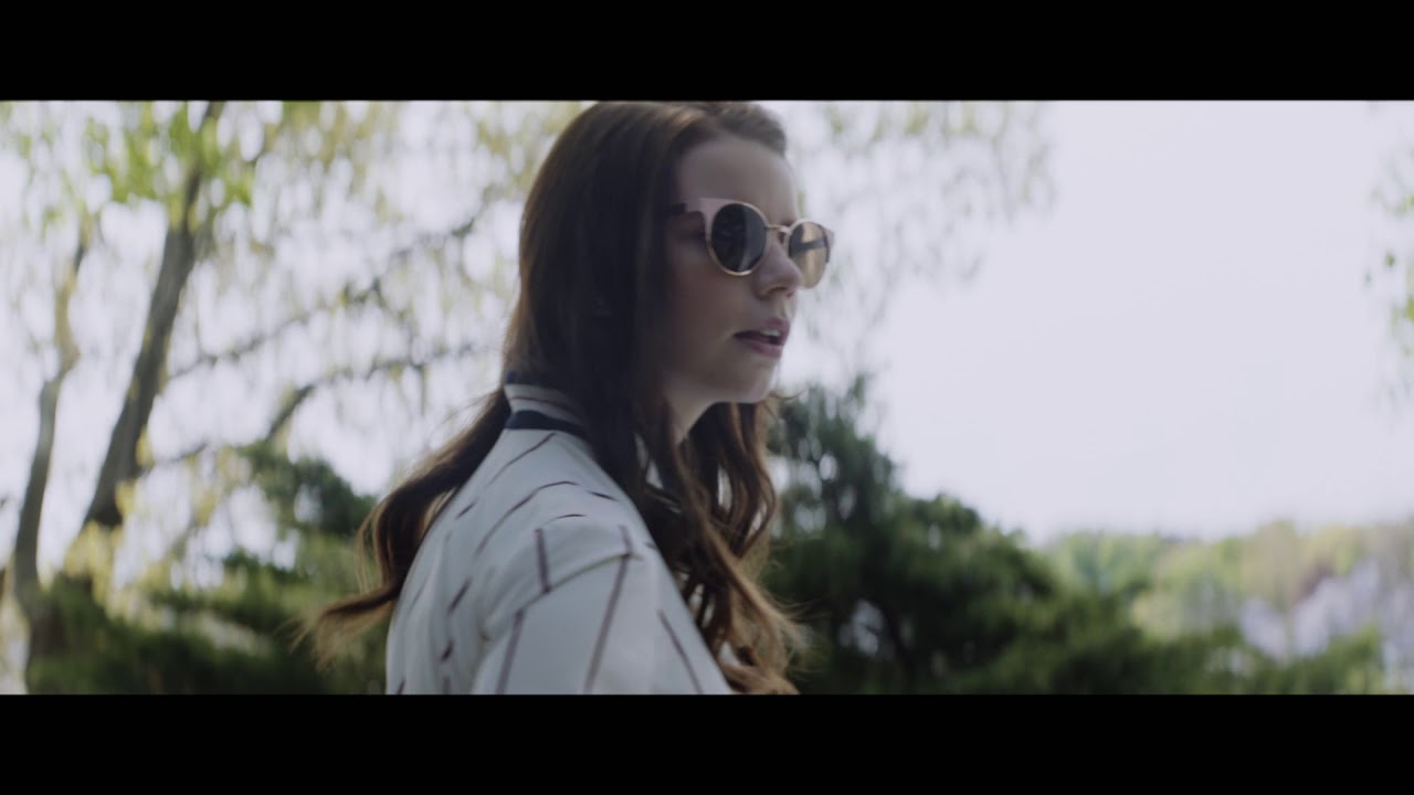 Video for the film Thoroughbreds — 'We Should Do It' Clip