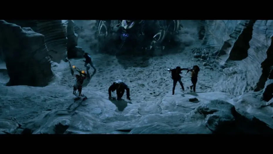 Video for the film Power Rangers — POWER RANGERS - Extrait "Zack et son Zord" - VF