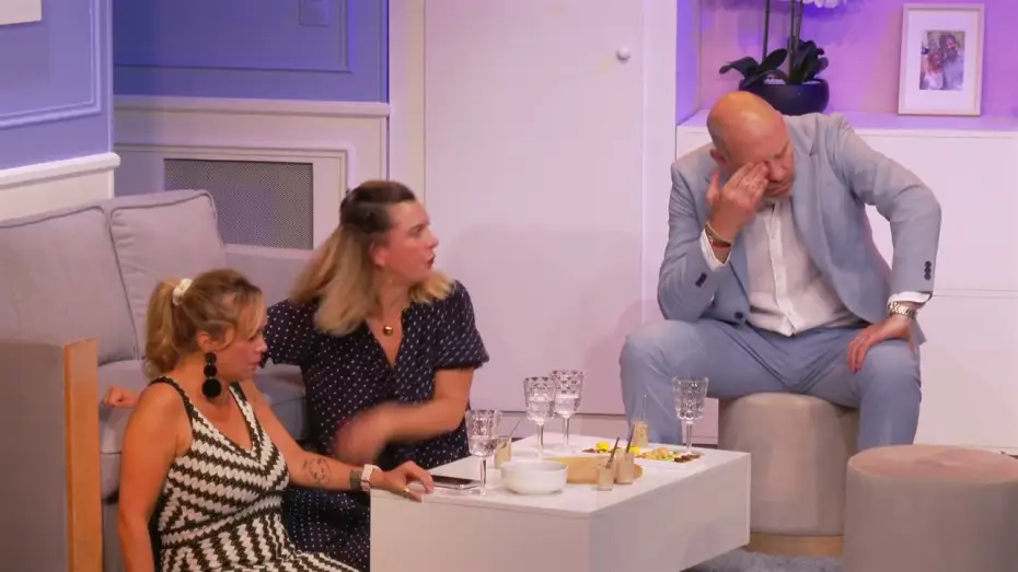 Video for the film La soirée avait si bien commencé — Bande annonce La soirée avait si bien commencé