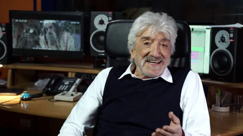Video for the film Aladdin — ALADDIN | Featurette - Gigi Proietti interpreta il Sultano di Agrabah