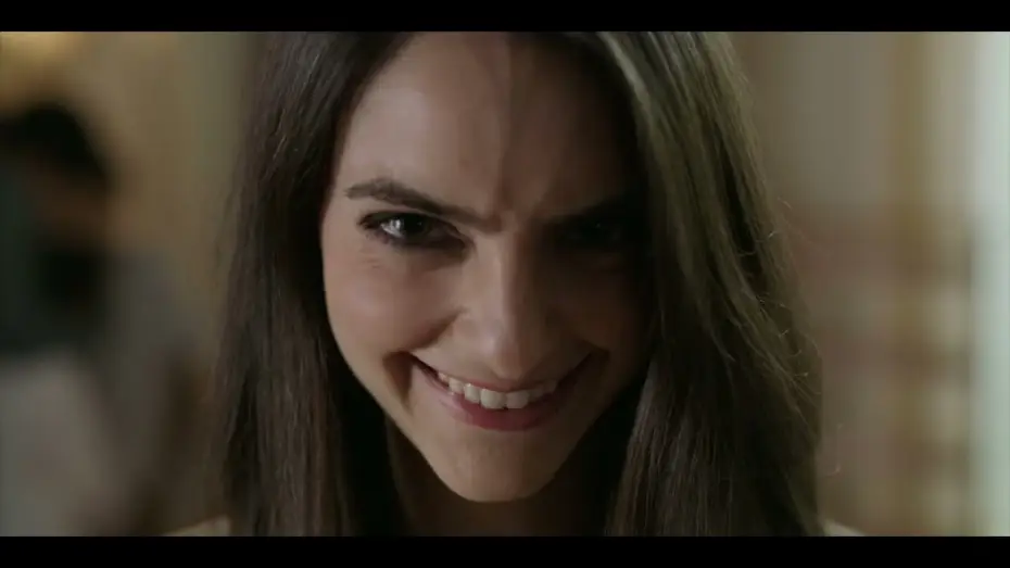 Video for the film Smile — Es lächelt mich an