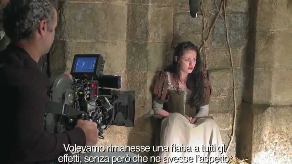 Video for the film Snow White and the Huntsman — Colleen Atwood presenta i costumi di Biancaneve e il Cacciatore (sottotitoli in italiano)