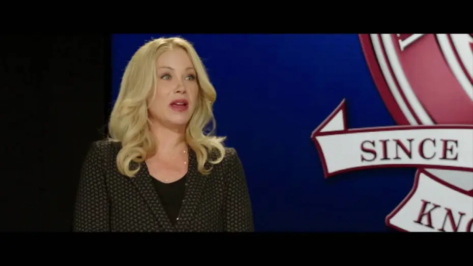 Video for the film Bad Moms — BAD MOMS - extrait Réunion - VF