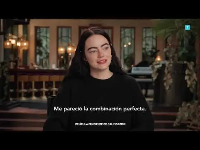 Video for the film Poor Things — Making of: '¿Quién es Bella Baxter?'