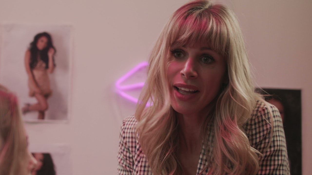 Video for the film Looks Can Kill — Official Trailer