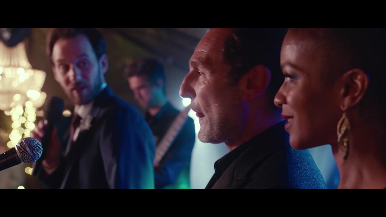 Video for the film C'est la vie! — Праздничный переполох - Trailer
