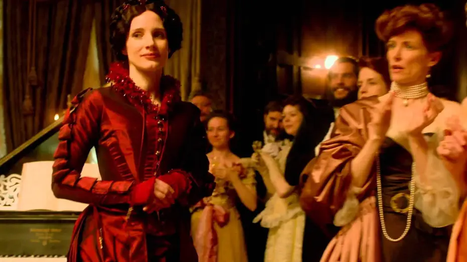 Video for the film Crimson Peak — Costumes Featurette