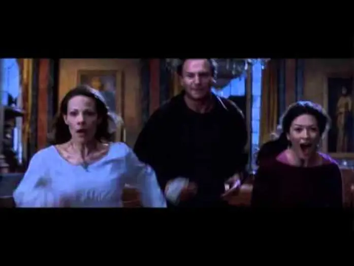 Video for the film The Haunting — The Haunting (La guarida) en Cosmopolitan TV