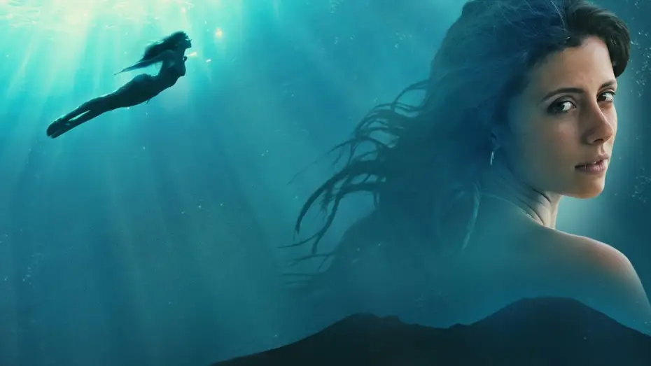 Video for the film Parthenope — Official Trailer [Subtitled]