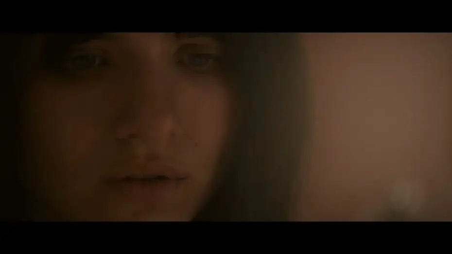Video for the film The Curse of the Necklace — Tráiler oficial en español