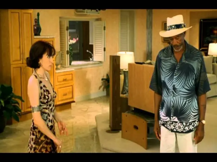 Video for the film The Big Bounce — The Big Bounce - Trailer
