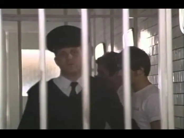 Video for the film Shooting Fish — Shooting Fish Trailer 1998
