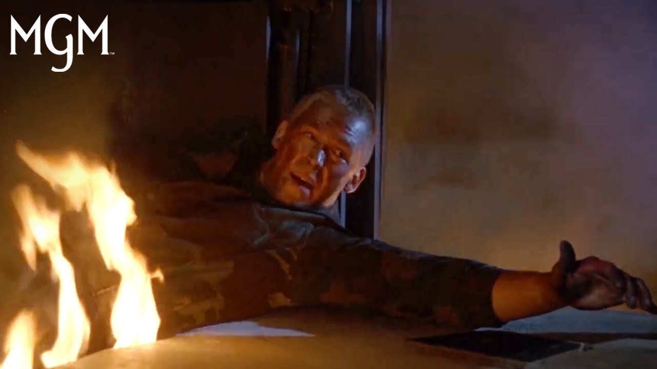 Video for the film The Delta Force — Rescue from Burning Helicopter