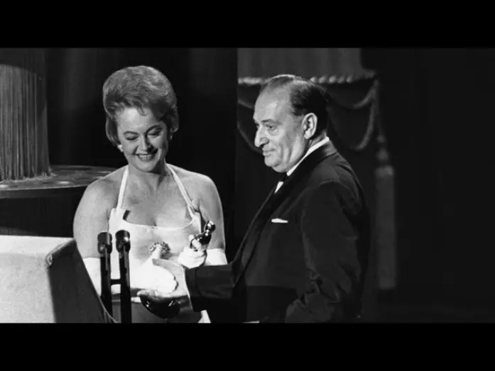 Video for the film Lawrence of Arabia — "Lawrence of Arabia" winning Best Picture