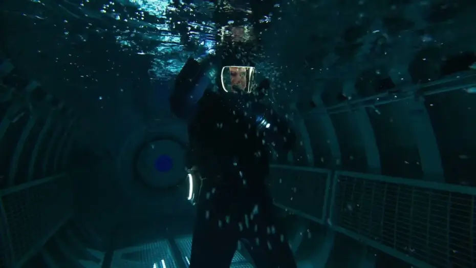 Video for the film Mission: Impossible 8 — BTS en el submarino [VOSE]