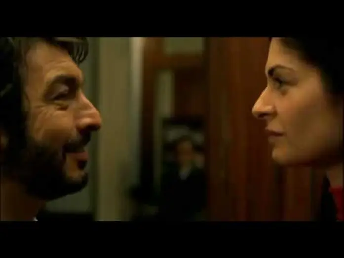 Video for the film The Secret in Their Eyes — Dans ses yeux - Bande-annonce Officielle [VOST FR]