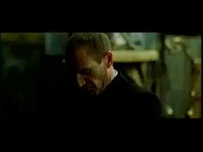 Video for the film In Bruges — Escondidos en Brujas Trailer castellano