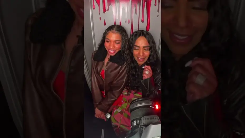 Video for the film Heart Eyes — Scare Booth