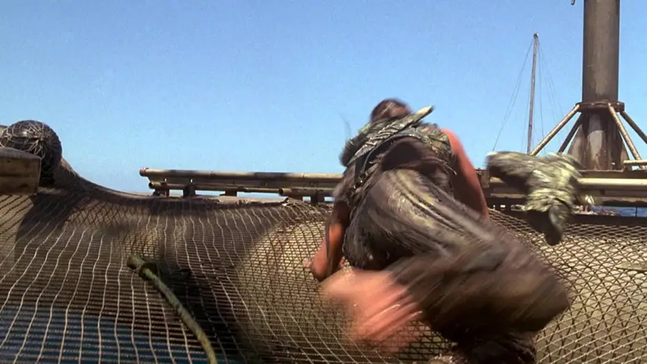 Video for the film Waterworld — Waterworld - Trailer