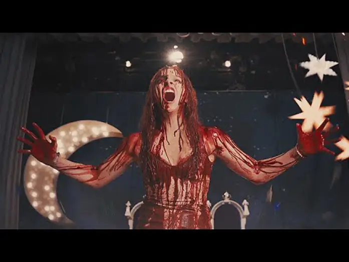 Video for the film Carrie — CARRIE (2013) Extended Cut - Petition Spot