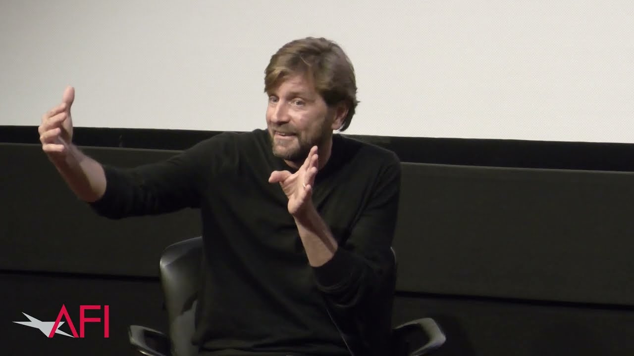 Video for the film Triangle of Sadness — Ruben Östlund on Making the Vomiting Scene in TRIANGLE OF SADNESS