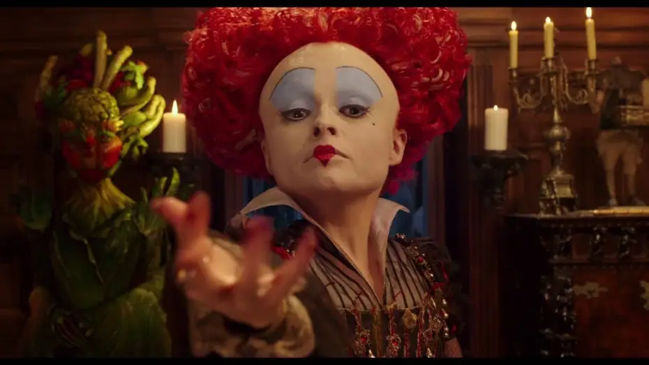 Video for the film Alice Through the Looking Glass — Alice de l'Autre Côté du Miroir - Extrait : Un cadeau en amour massif ! (VF)
