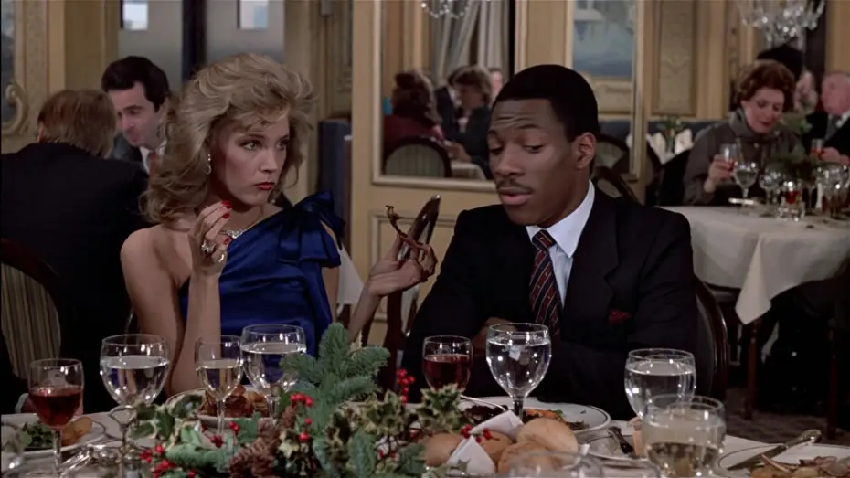 Video for the film Trading Places — Entre Pillos Anda el Juego - Trailer