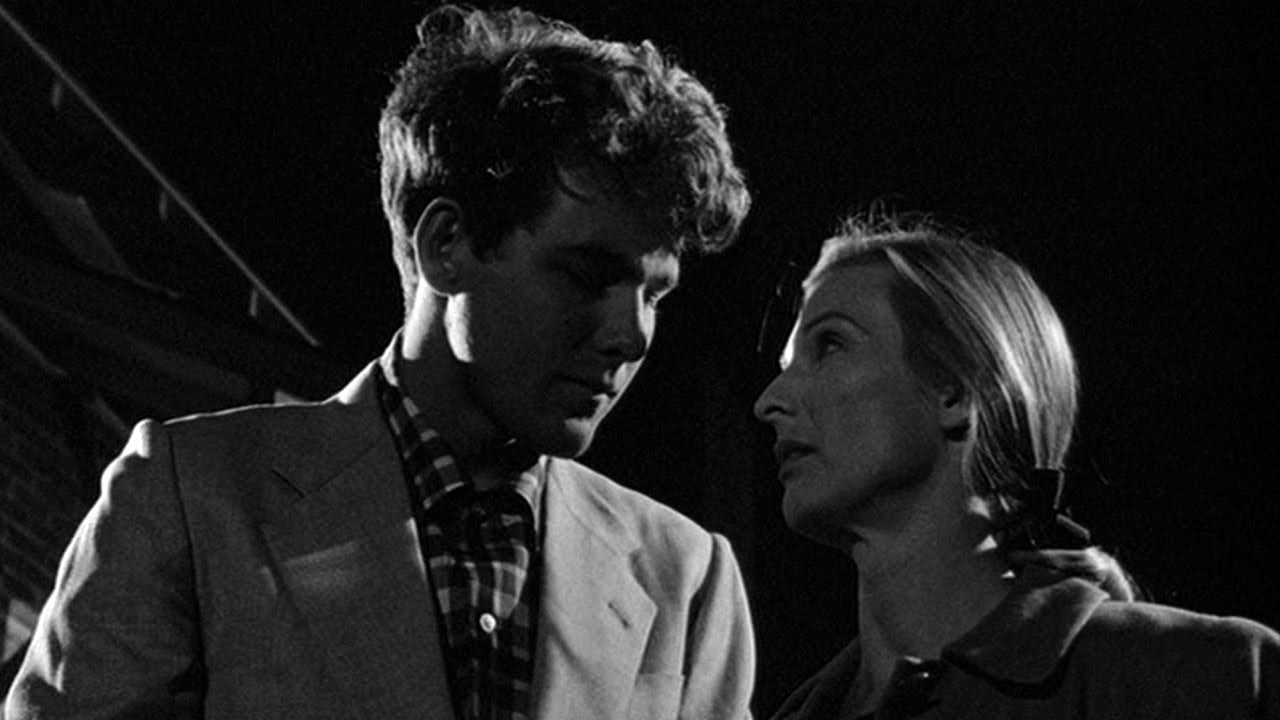 Video for the film The Last Picture Show — An Illicit Kiss