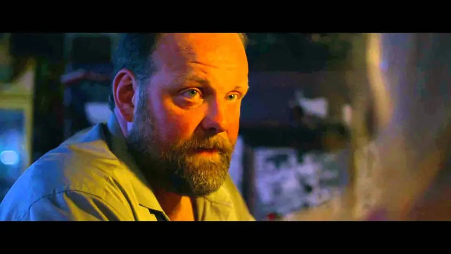 Video for the film Too Close to the Sun — AU PLUS PRES DU SOLEIL - Bande-annonce officielle - Au cinéma le 9 septembre 2015