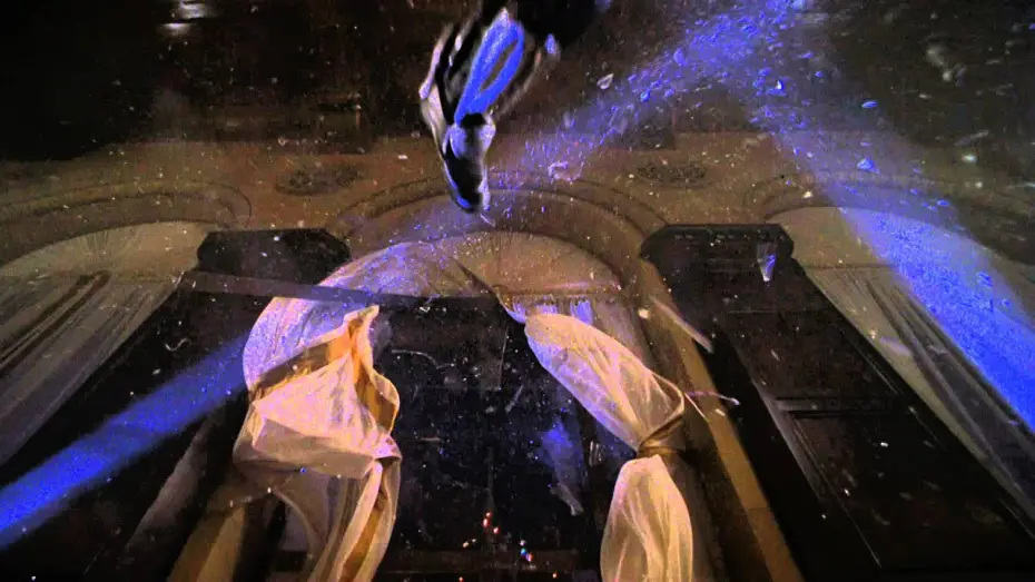 Video for the film Mystery Men — Mystery Men - Trailer