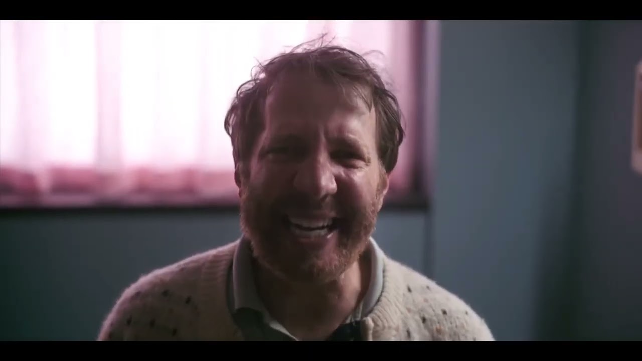 Video for the film Smile — Улыбка - русский трейлер (2022)
