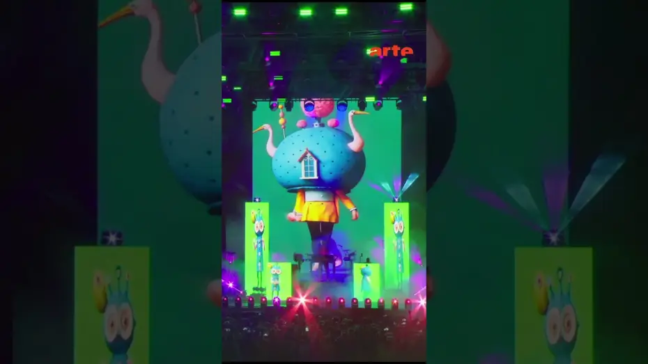 Video for the film Jean-Michel Jarre Live in Sevilla — La musique électronique de Jean-Michel Jarre s’empare de Séville #dj #djset #frenchdj – ARTE Concert