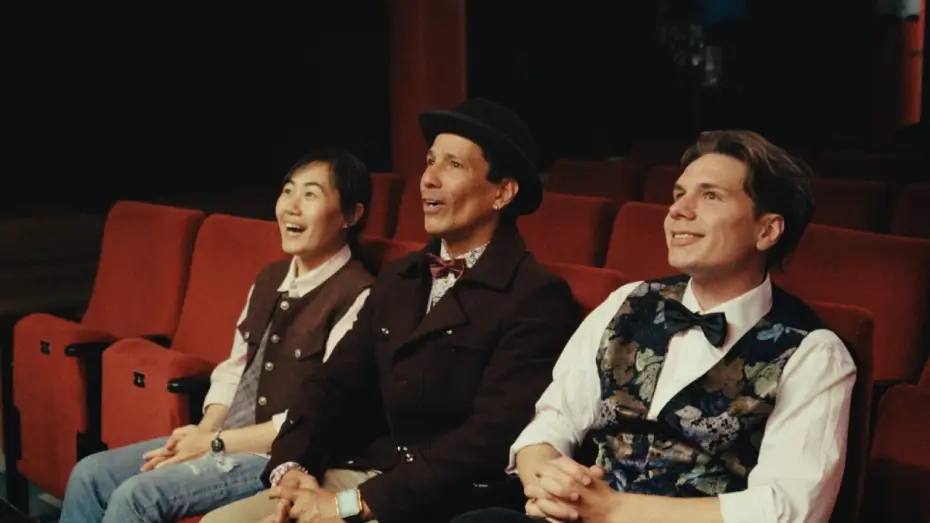 Video for the film In Their Hands — In Their Hands documentaire - Trailer