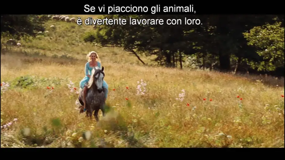 Video for the film Cinderella — Cenerentola - Lavorare con gli animali - Pod dal film | HD