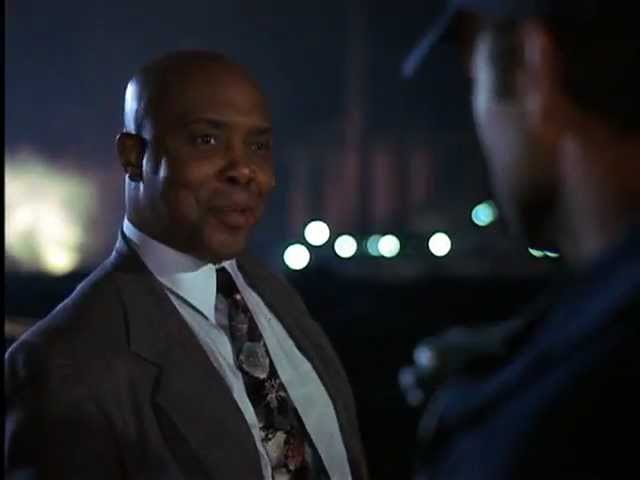 Video for the film Striking Distance — Striking Distance (1993) - Trailer