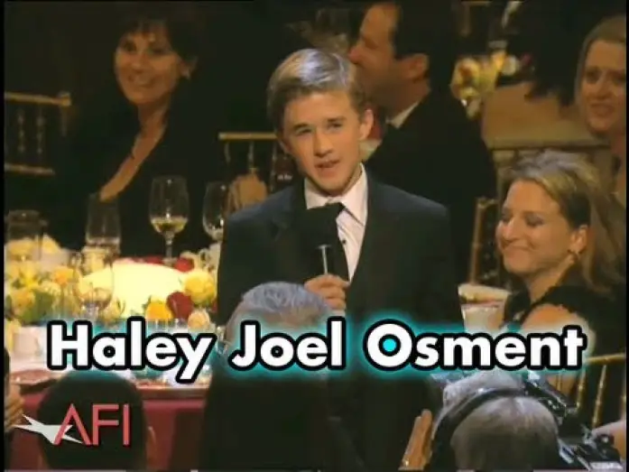 Video for the film Forrest Gump — Haley Joel Osment On Being Tom Hanks' "Son" In FORREST GUMP