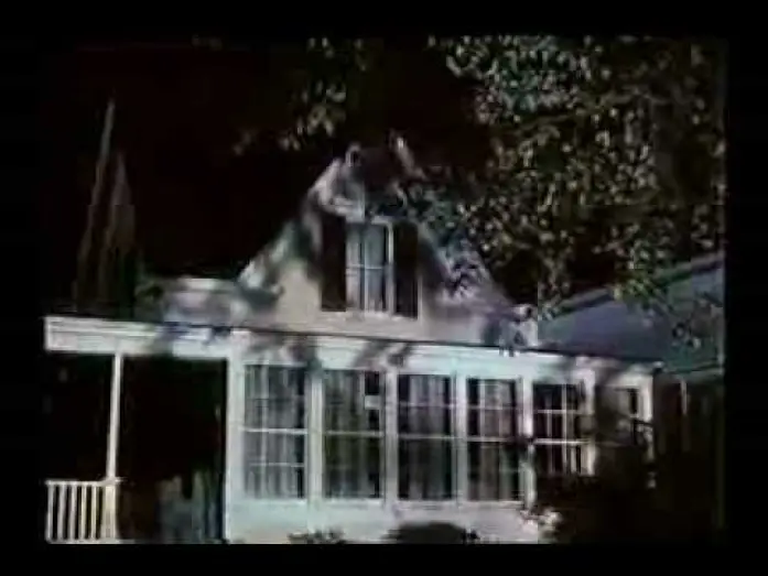Video for the film Pet Sematary — Friedhof der Kuscheltiere-Trailer-German