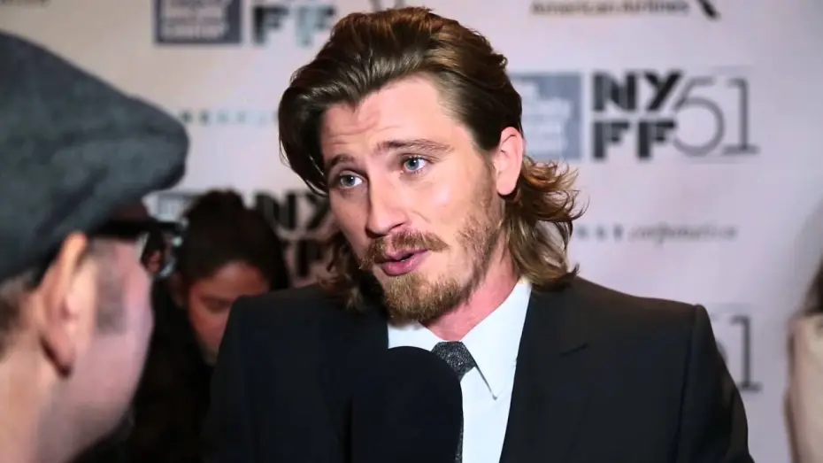Video for the film Inside Llewyn Davis — NYFF51: Garrett Hedlund - "Inside Llewyn Davis" Red Carpet