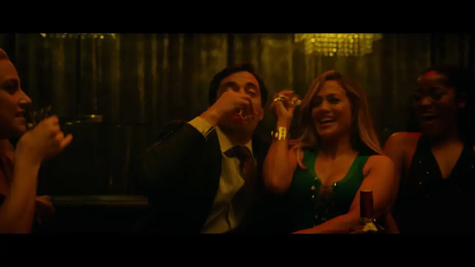 Video for the film Hustlers — QUEENS -  Bumper [VF]
