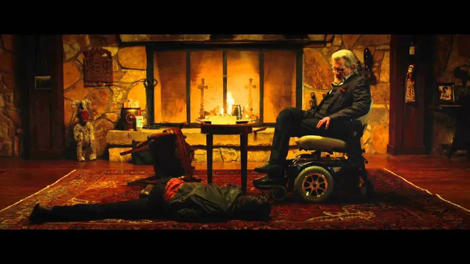 Video for the film Tusk — Tusk - Tráiler En Español