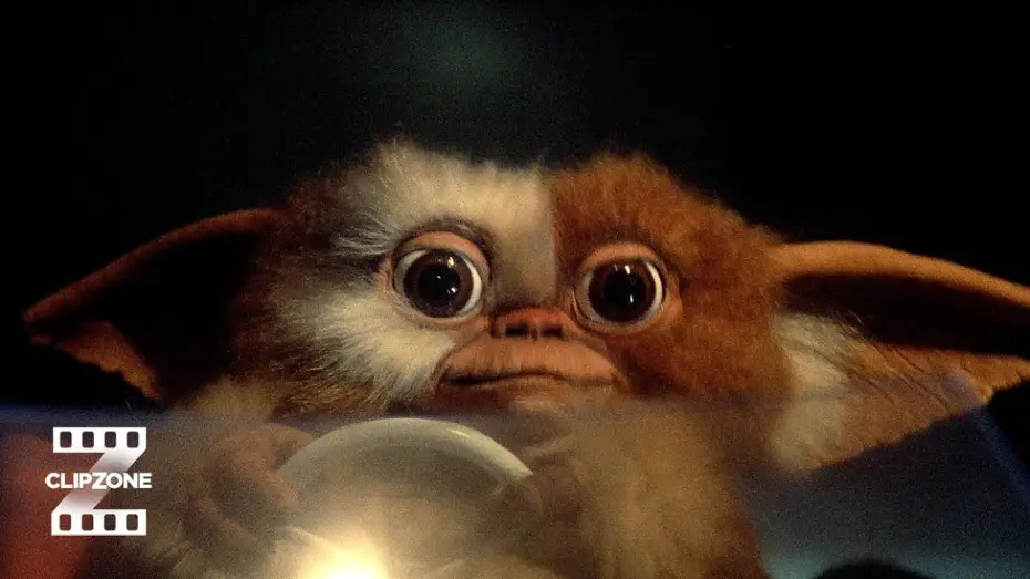 Video for the film Gremlins — Gizmo To The Rescue!