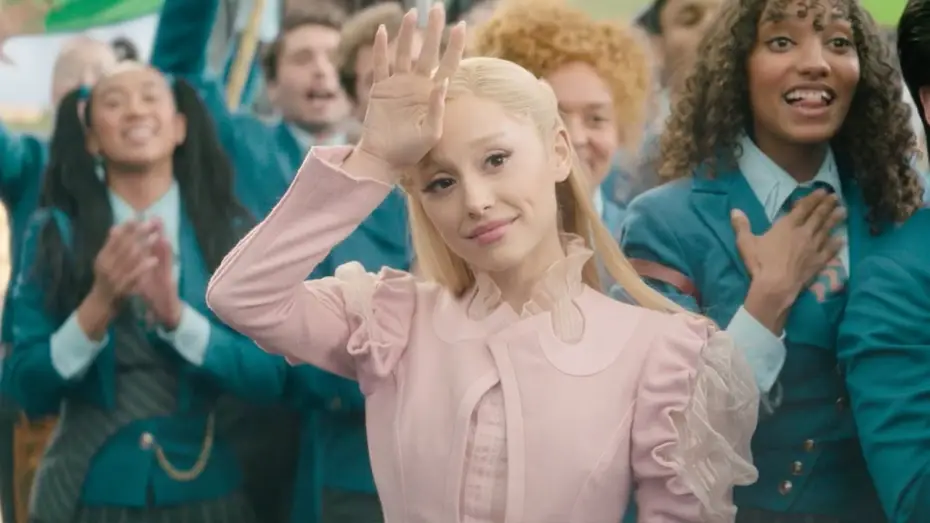 Video for the film Wicked — Ariana Grande as Glinda