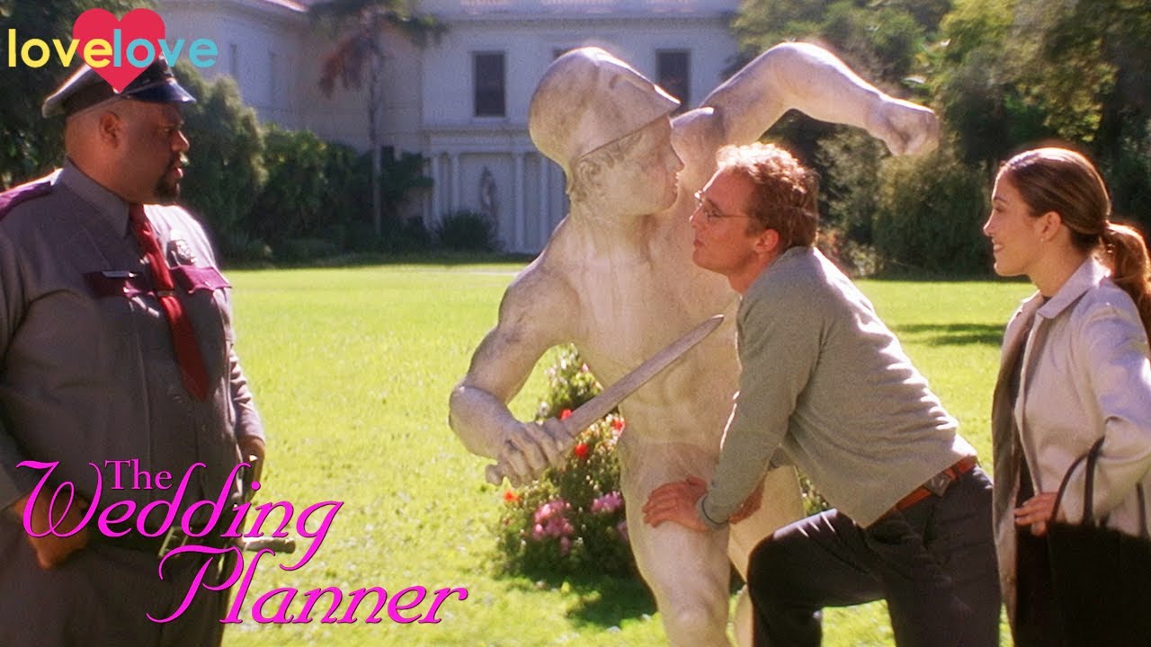 Video for the film The Wedding Planner — Statue Shopping Goes Wrong