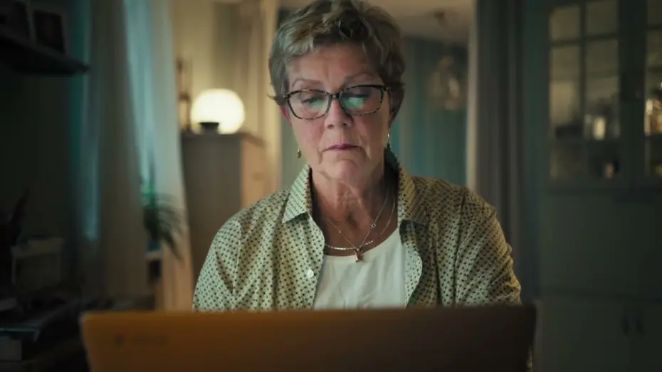 Video for the film The Click Trap — Hot Docs 2024 Trailer: THE CLICK TRAP