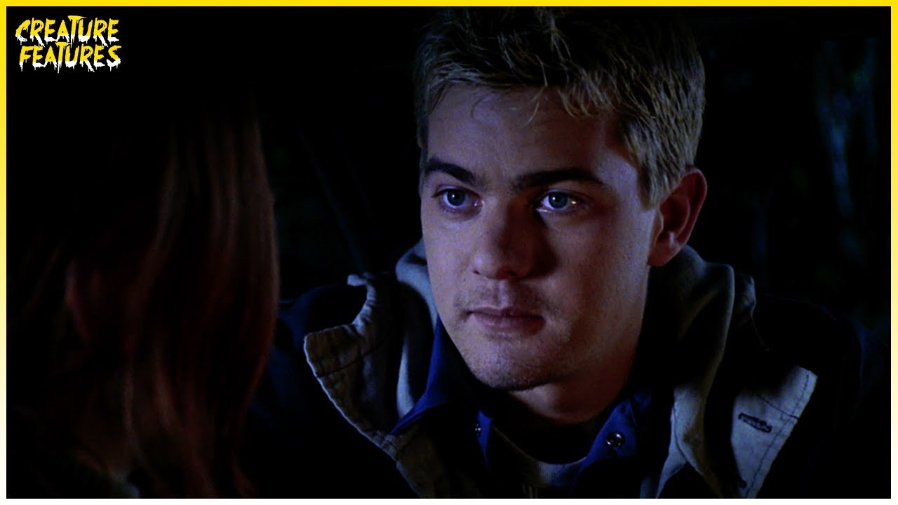 Video for the film Urban Legend — Damon (Joshua Jackson) Turns Off The 'Dawson's Creek' Theme Song