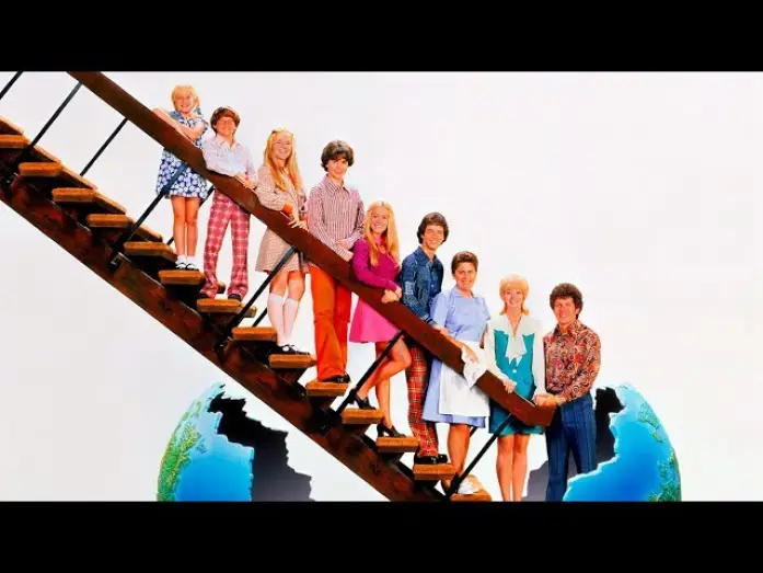 Video for the film The Brady Bunch Movie — La tribu de los Brady: La película (Trailer)