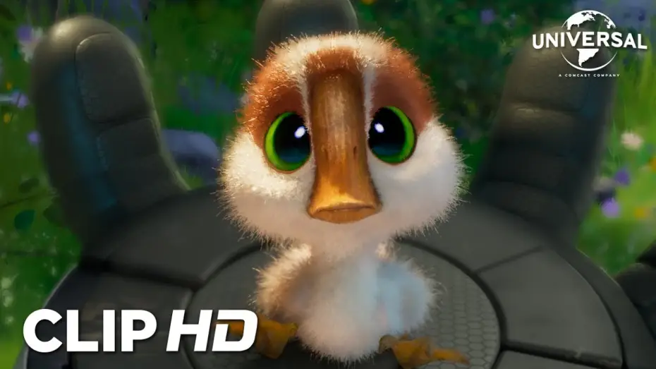 Video for the film The Wild Robot — Clip - El bebé sale del cascarón